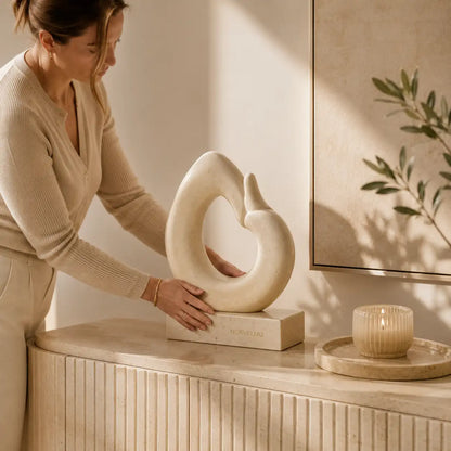 Norvelliq®Lumière Abstract Loop Sculpture